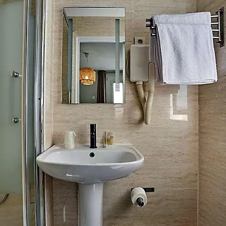 Otel Merryl 3*
