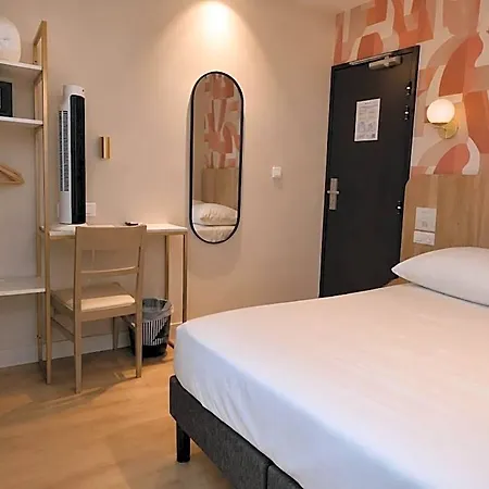 Hotel Merryl