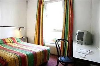 Otel Merryl 3*