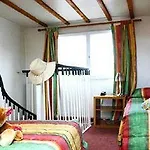 Hotel Merryl