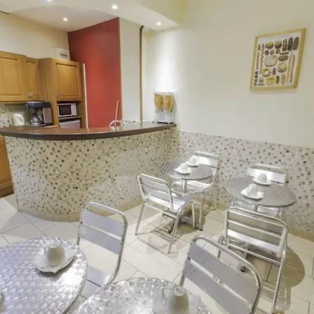 Merryl Hotel Paris