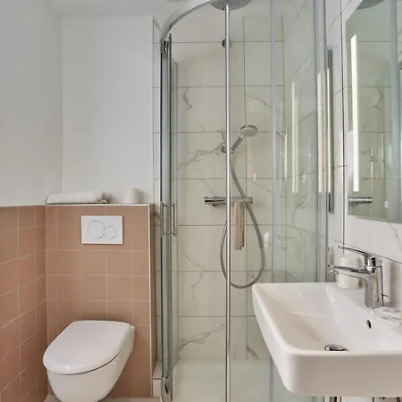 Merryl Hotel 3*