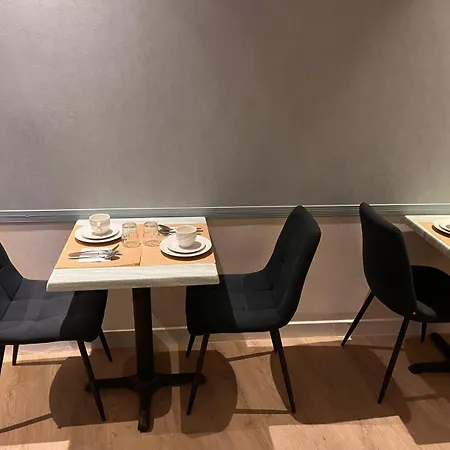 Merryl Hotel Paris